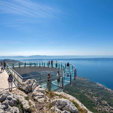 1 Bedroom Beautiful Apartment In Baska Voda Exterior photo