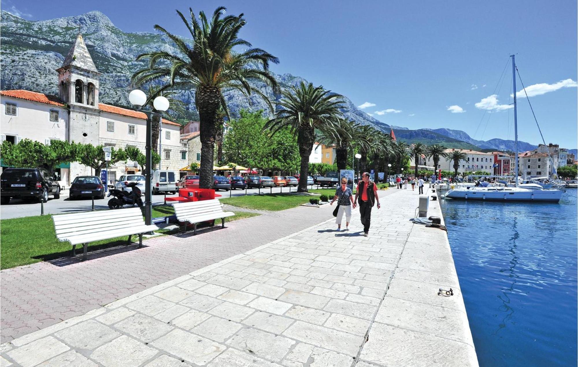 1 Bedroom Beautiful Apartment In Baska Voda Exterior photo